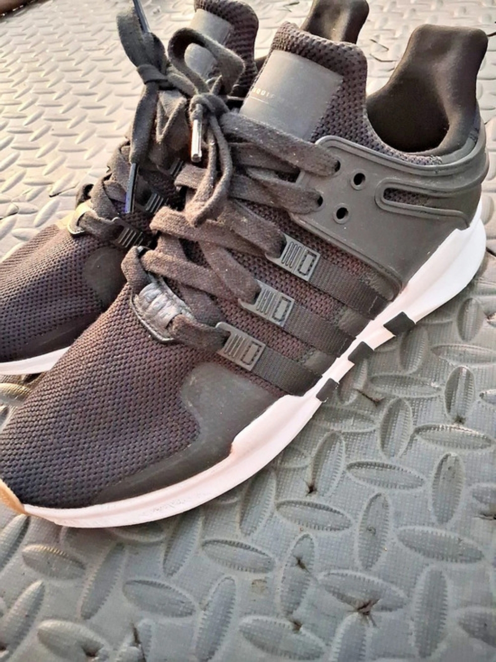 adidas Equipment ADV 91/16 Athletic Shoes Black & White US 10
